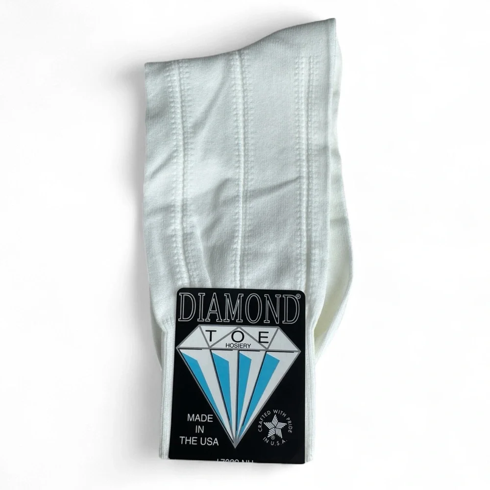 Diamond Toe Hosiery Womens White Stitch Pattern Dress Socks One Size‎ Fits Most